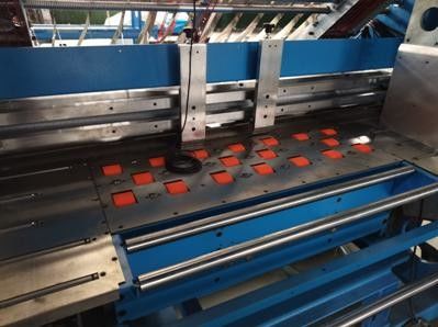 Macchine laminatrici ad alta velocità a piatto a piatto 5 Dispositivo automatico di misura dello spessore incluso