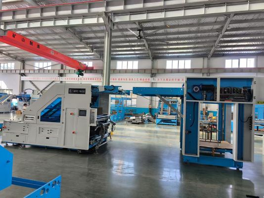 Macchina di laminazione servo a alta velocità da foglio a foglio 5 pli per carta ondulata con correzione automatica e tecnologia di controllo servo