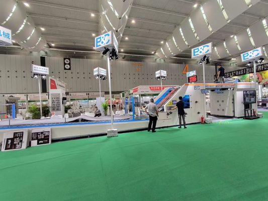 Macchina di laminazione da foglio a foglio a 5 strati elettrica per cartone da 300 gm-10 mm e flauto B E