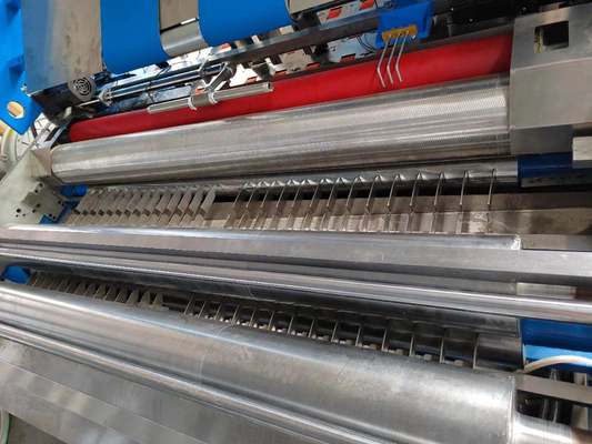 Macchina Laminatrice Automatica per Flauti Progettata per la Laminazione di Cartone Ondulato e Prestazioni di Laminazione Litografica in Ambito Commerciale