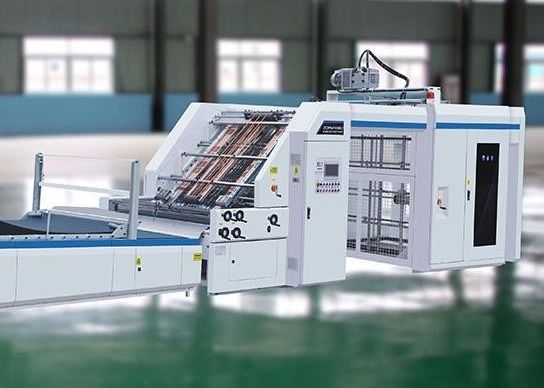 150m/Min Automatic Litho Laminator 1700x1700mm ha ondulato l'incollatura del controllo motorio servo