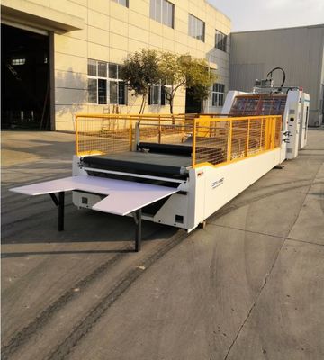Cartone allo strato di carta ondulato per rivestire la macchina di laminazione della flauto automatica dell'etichetta