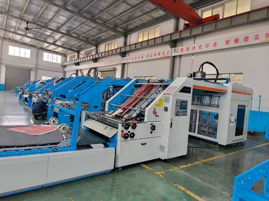 Macchina laminatrice automatica per flauti ad alta precisione con formato carta grande (170*170cm) e molteplici opzioni di alimentazione (22kw-30kw)